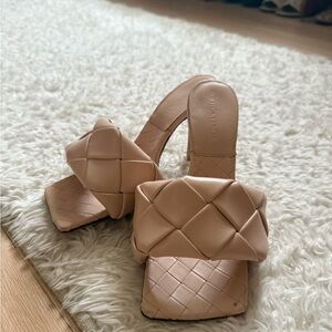 Bottega Veneta Nude Woven Heels